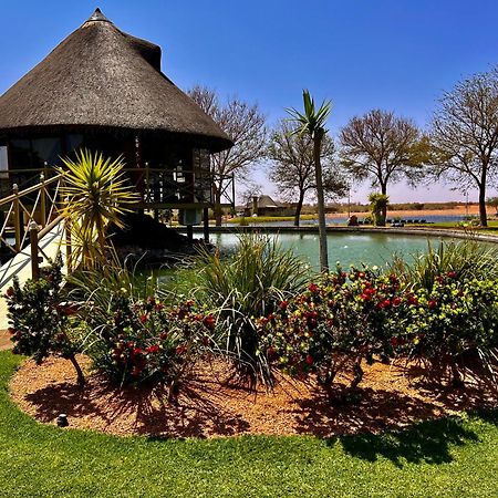 מריינטל Lapa Lange Game Lodge מראה חיצוני תמונה
