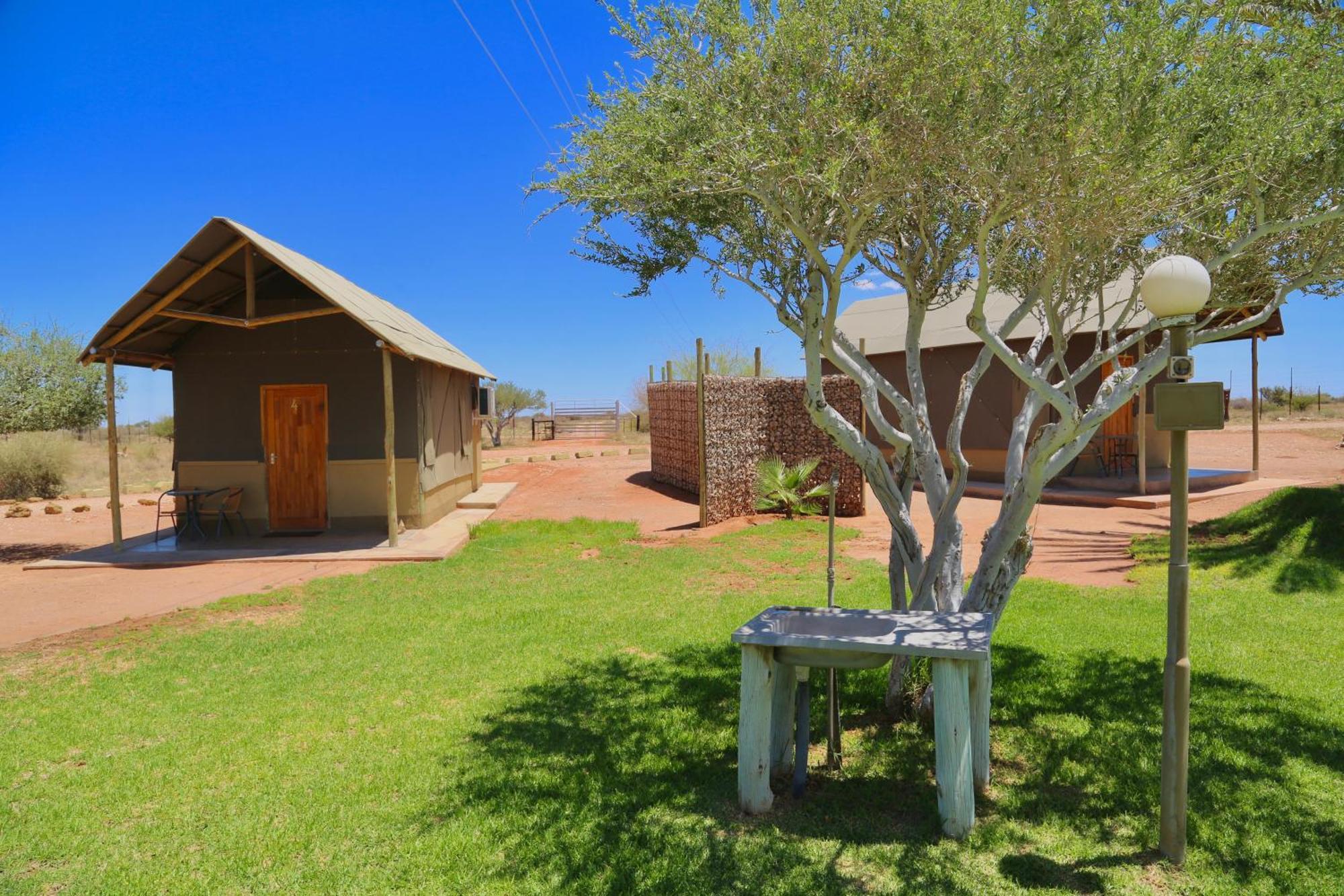 מריינטל Lapa Lange Game Lodge מראה חיצוני תמונה