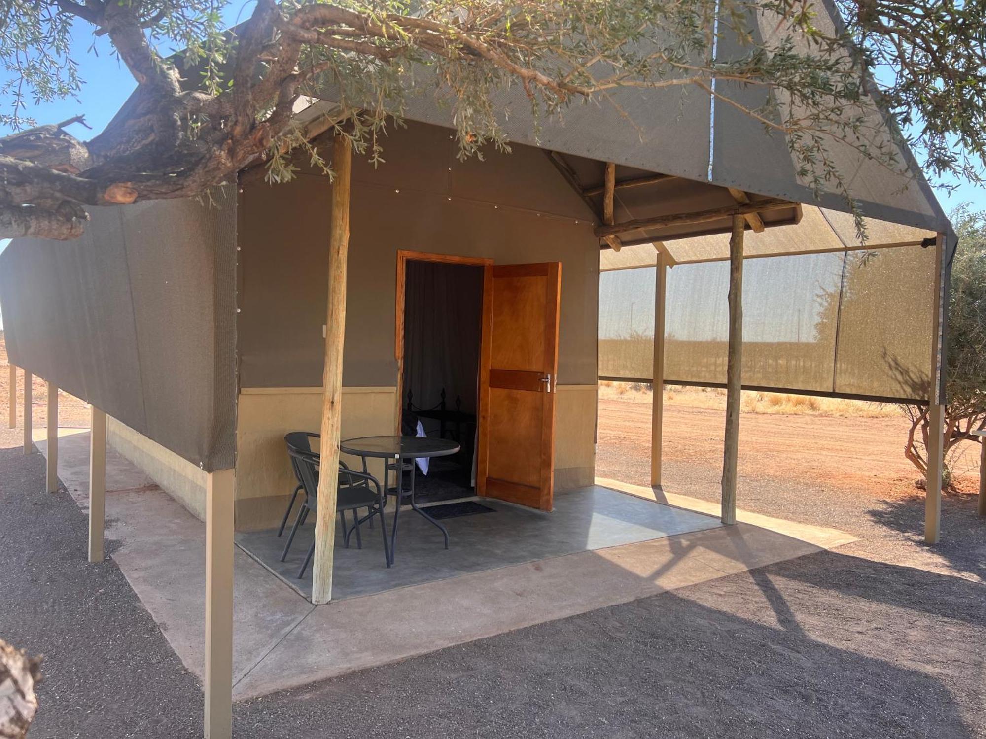 מריינטל Lapa Lange Game Lodge מראה חיצוני תמונה