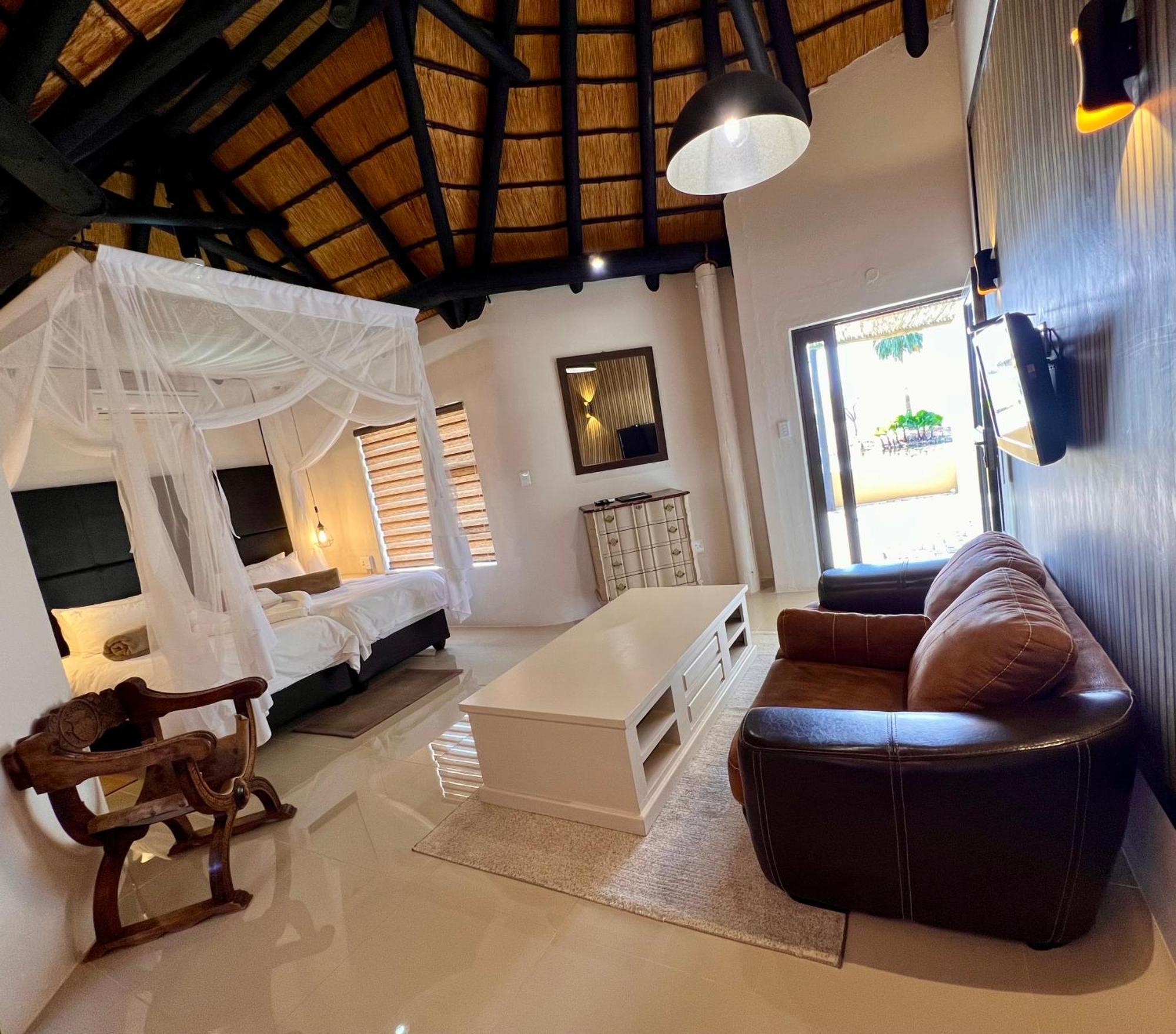 מריינטל Lapa Lange Game Lodge מראה חיצוני תמונה